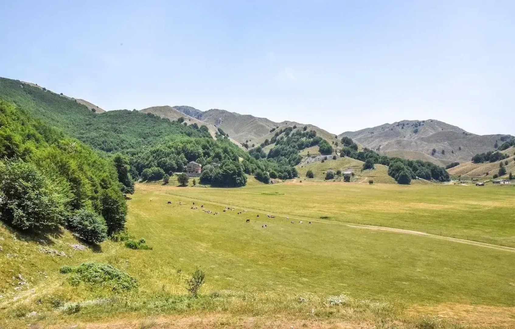 Beautiful Apartment in San Massimo With 2 Bedrooms and Wifi