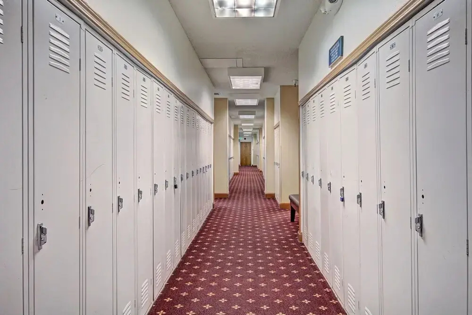 Roomy Condo with Great Amenities - VS438 by RedAwning