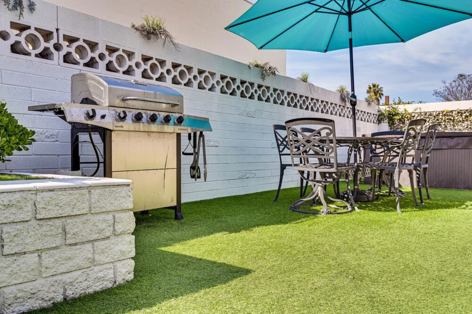 Chula Vista Home w/ Heated Pool & Spacious Patio