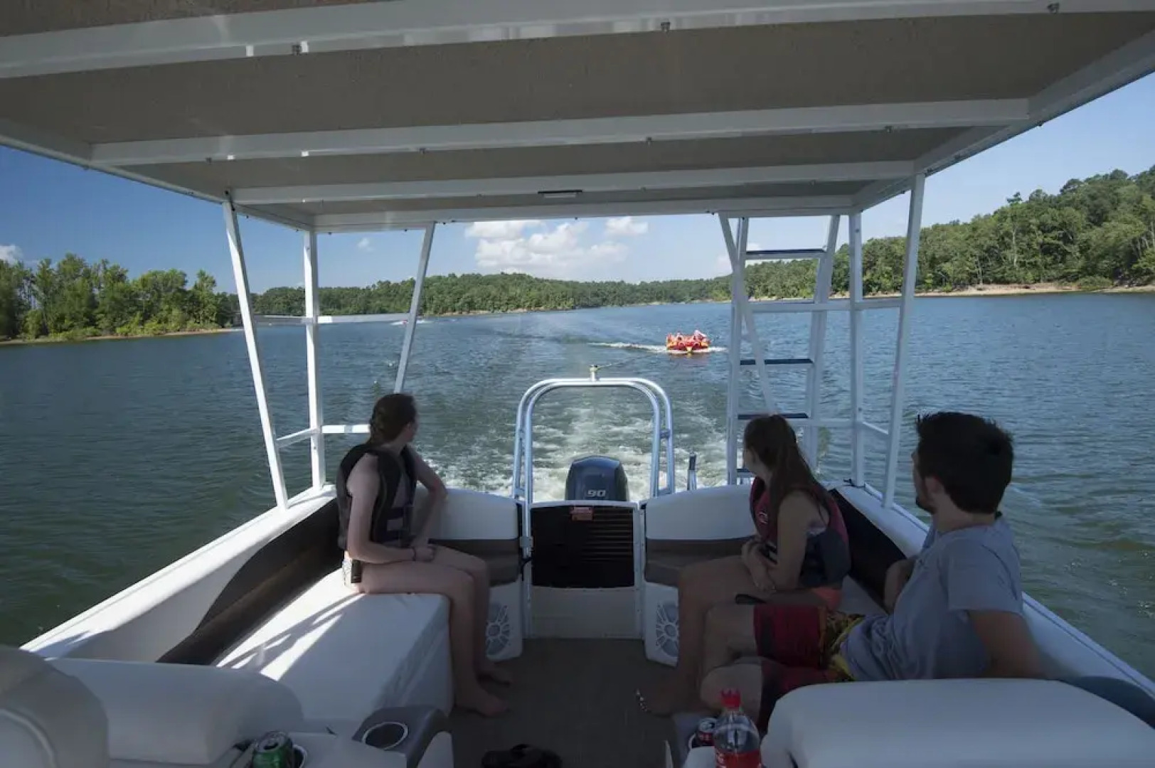 Self Creek Lodge and Marina