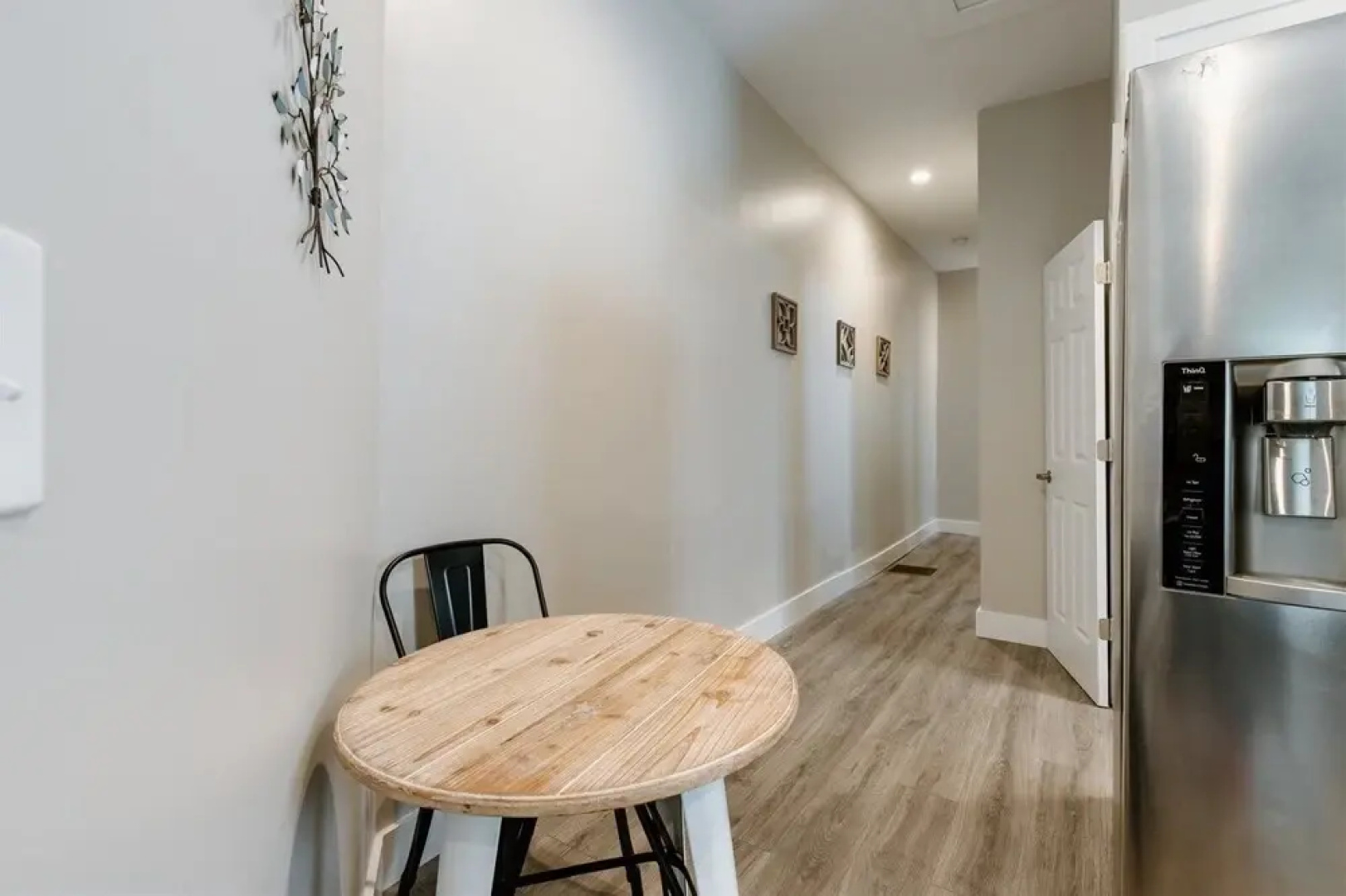 614 S. Converse St