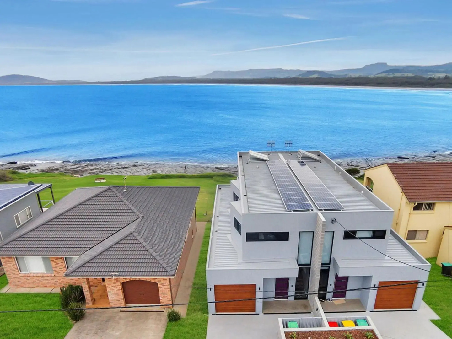 VILLA NOVA Gerroa 4pm check out Sundays