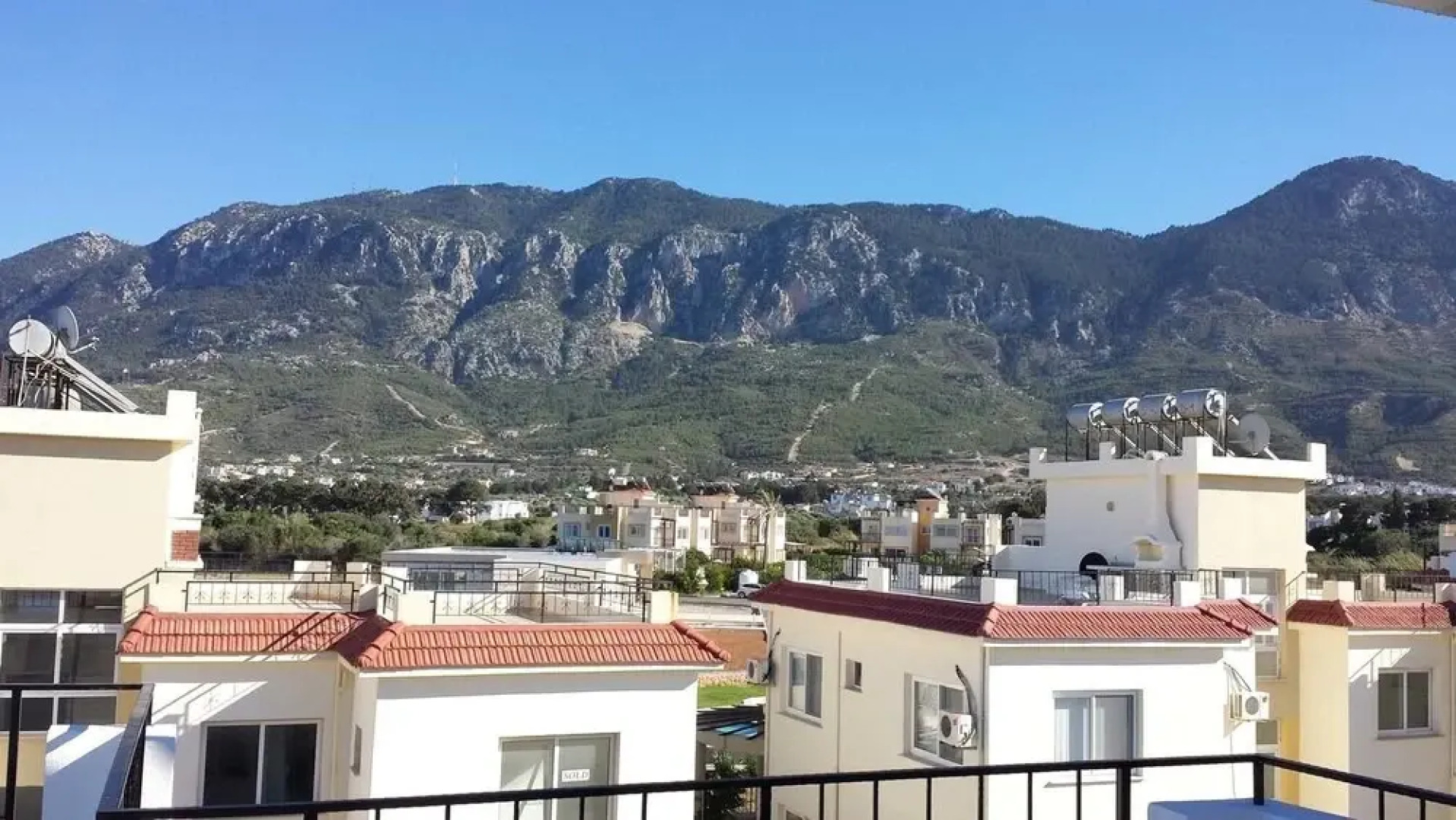 Apartment Jewel by Amy Villas