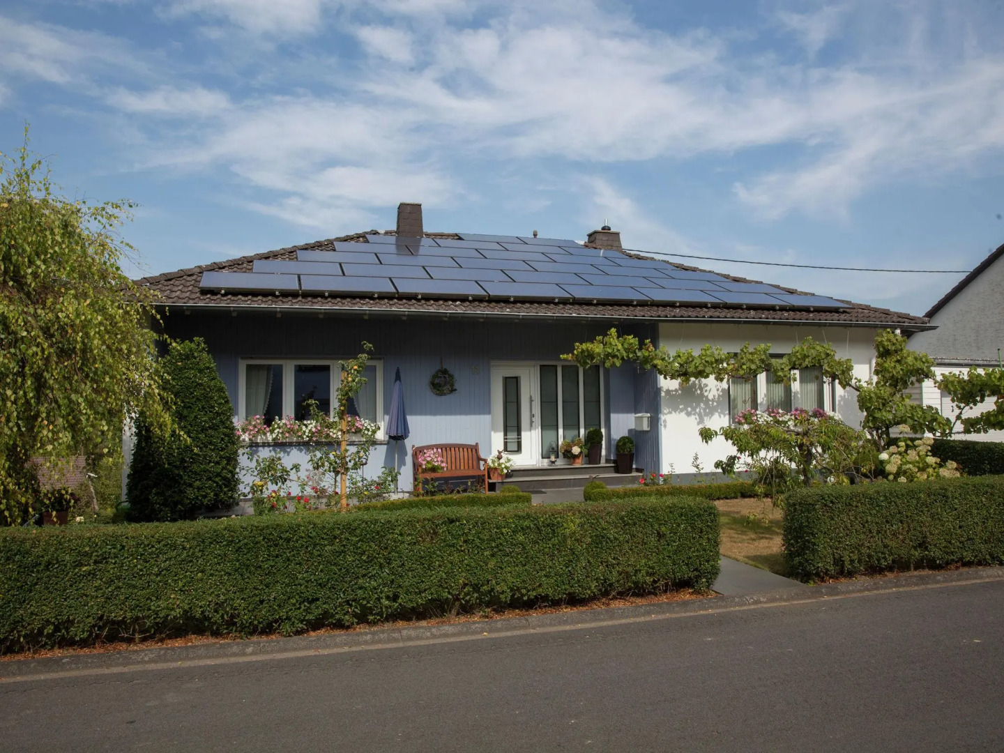 Cozy Apartment in Niederehe Eifel near Forest