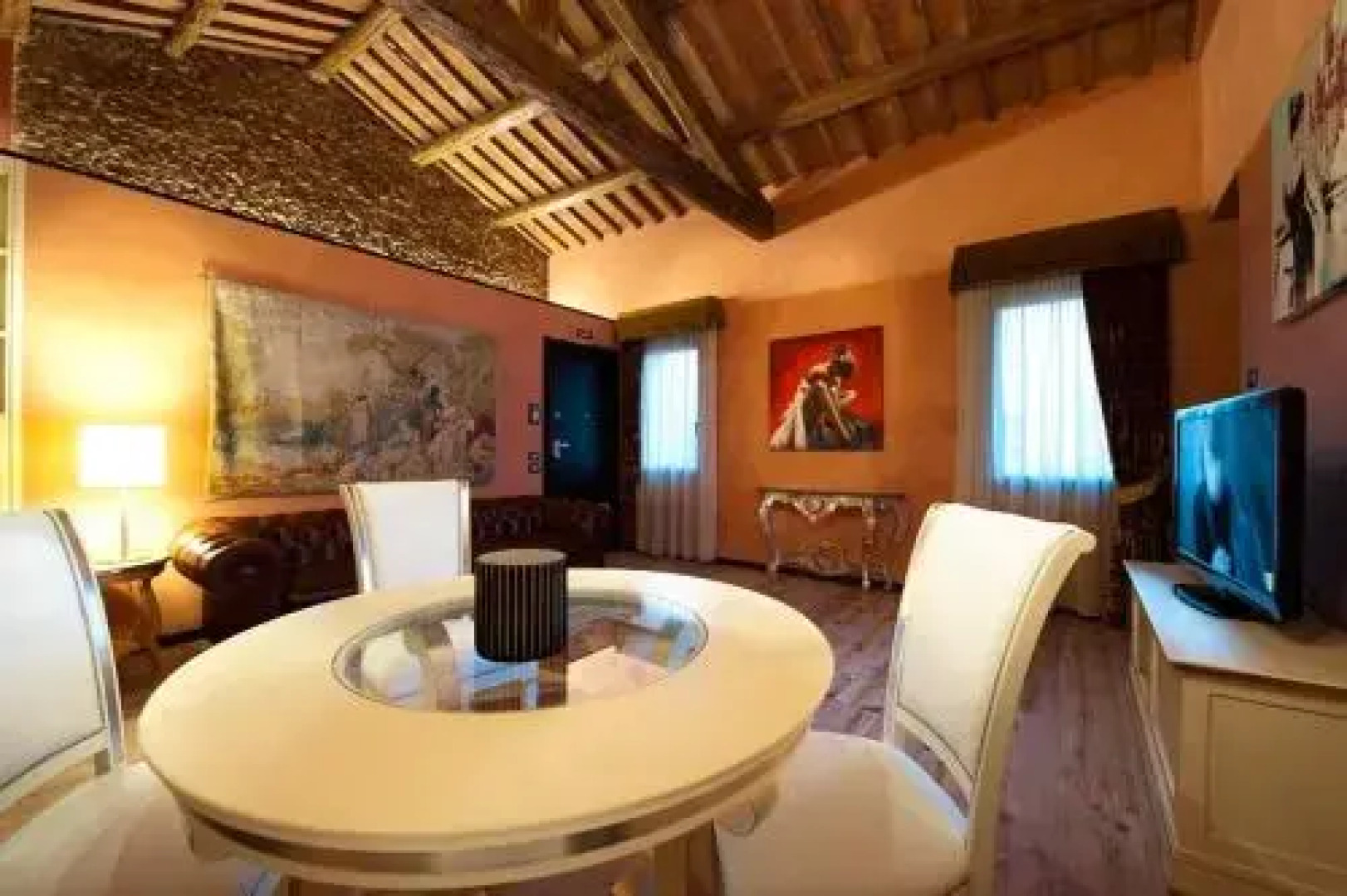 Villa Solaris Hotel & Residence