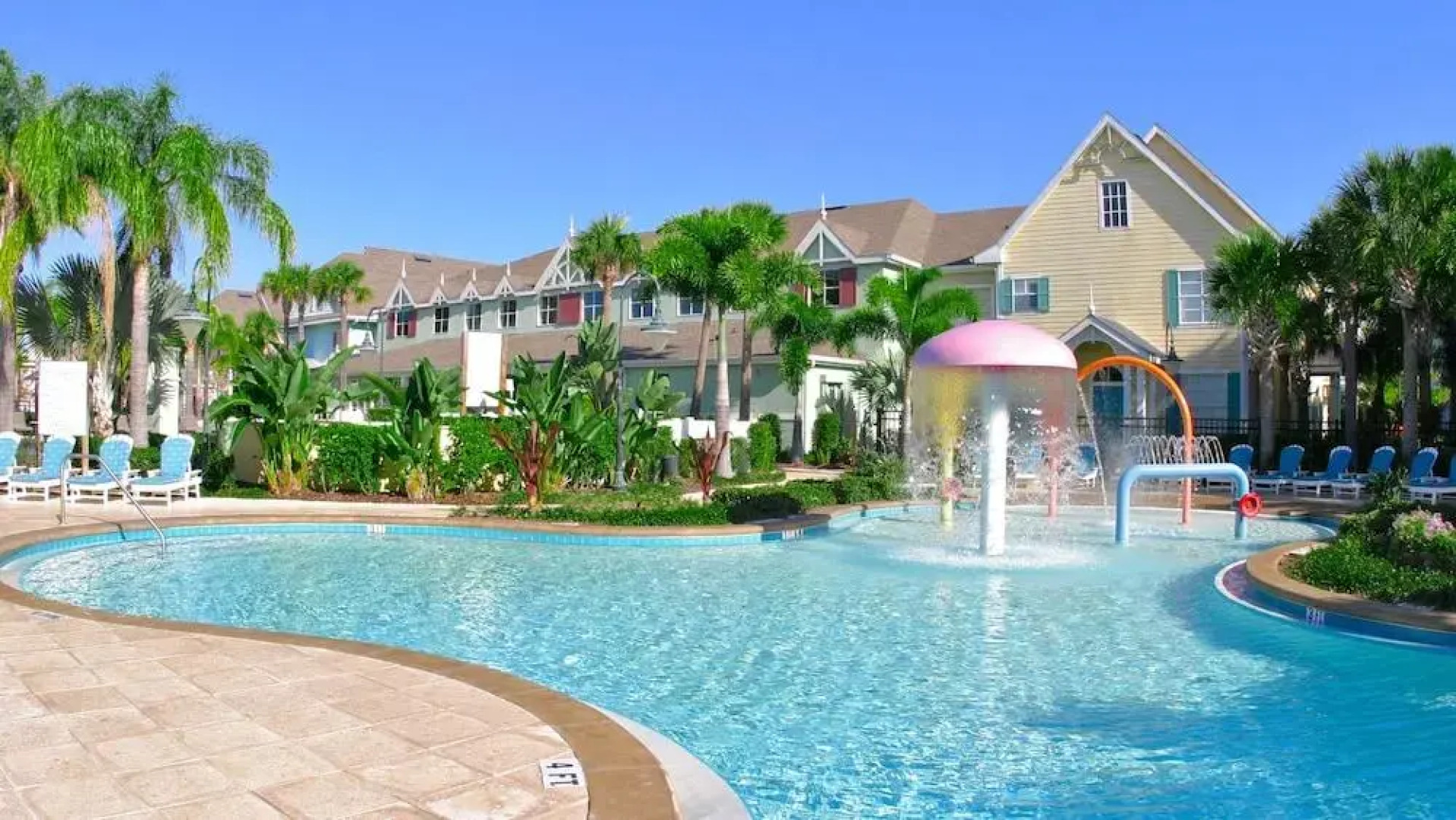 Runaway Beach Resort by Magical Memories