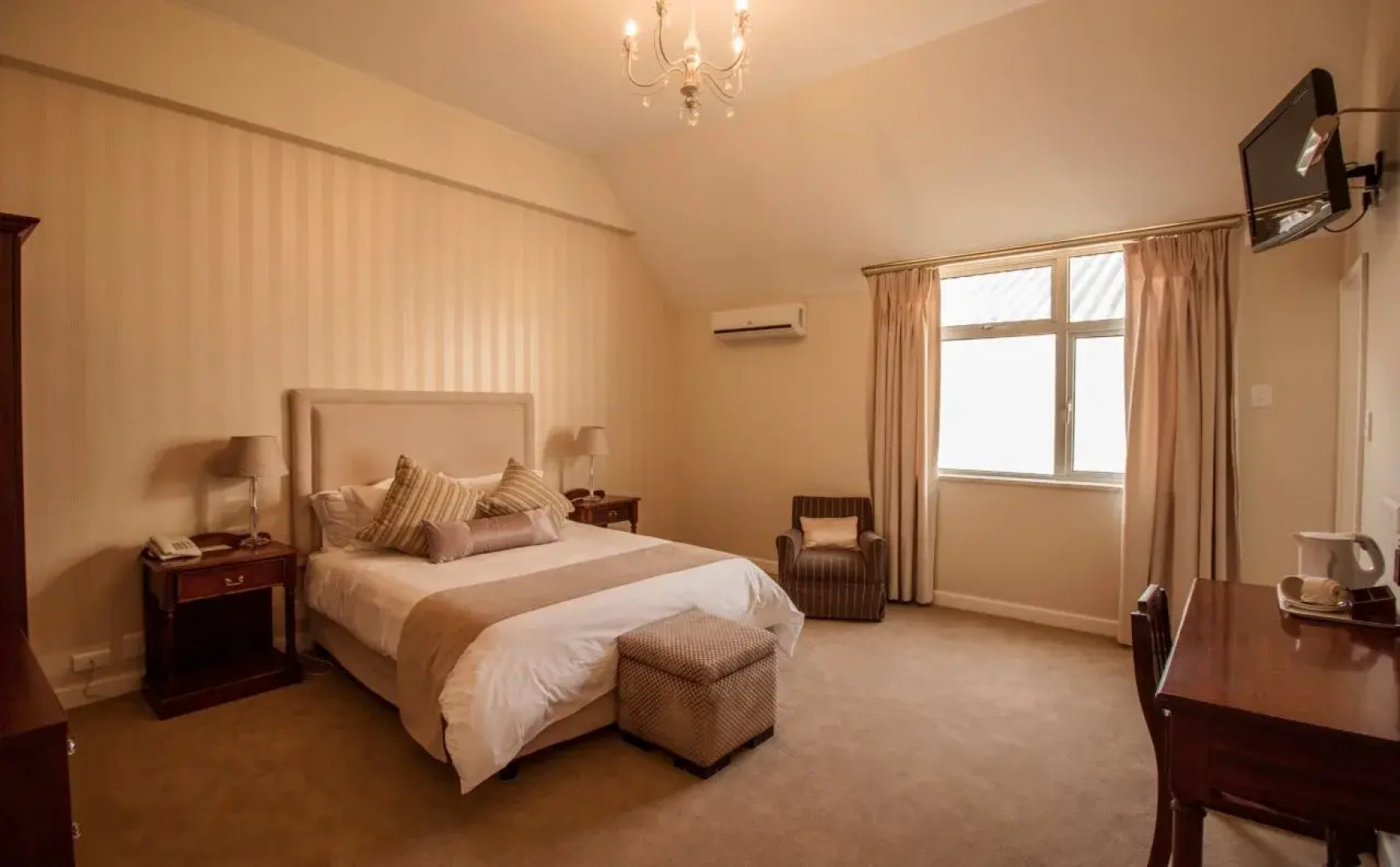 The King Edward Hotel