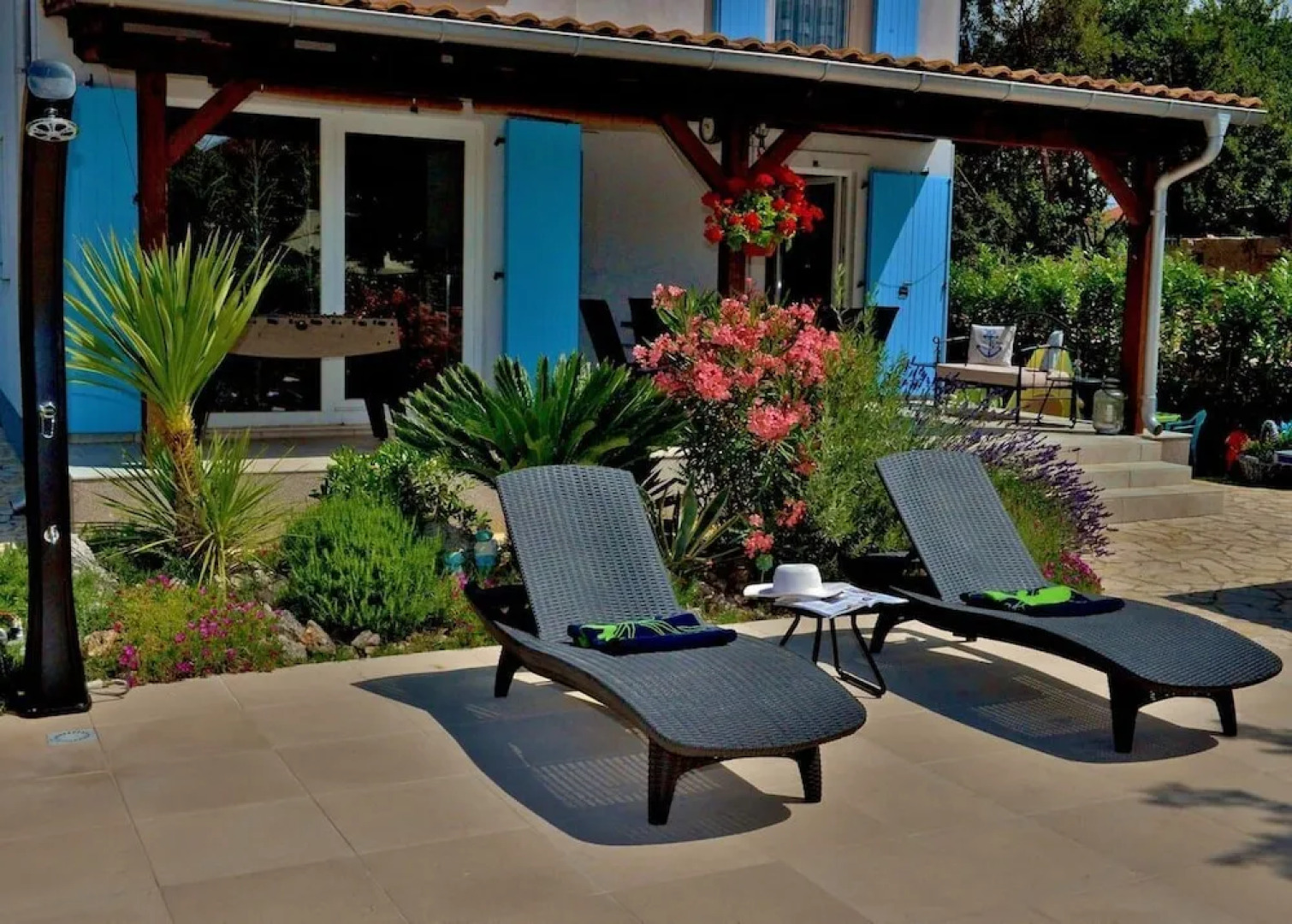 Villa Doris With Heated Pool gym and Kids Playground