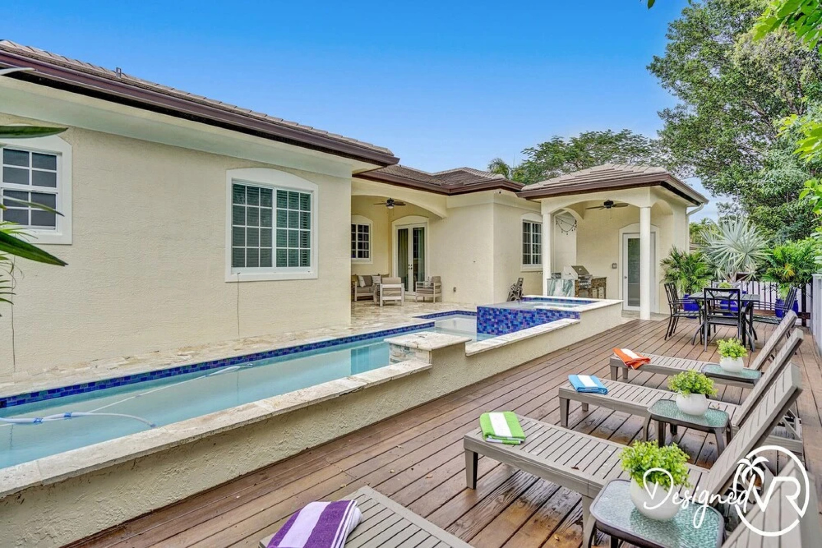 CASA NOBU Modern 6BR w POOL & Gameroom