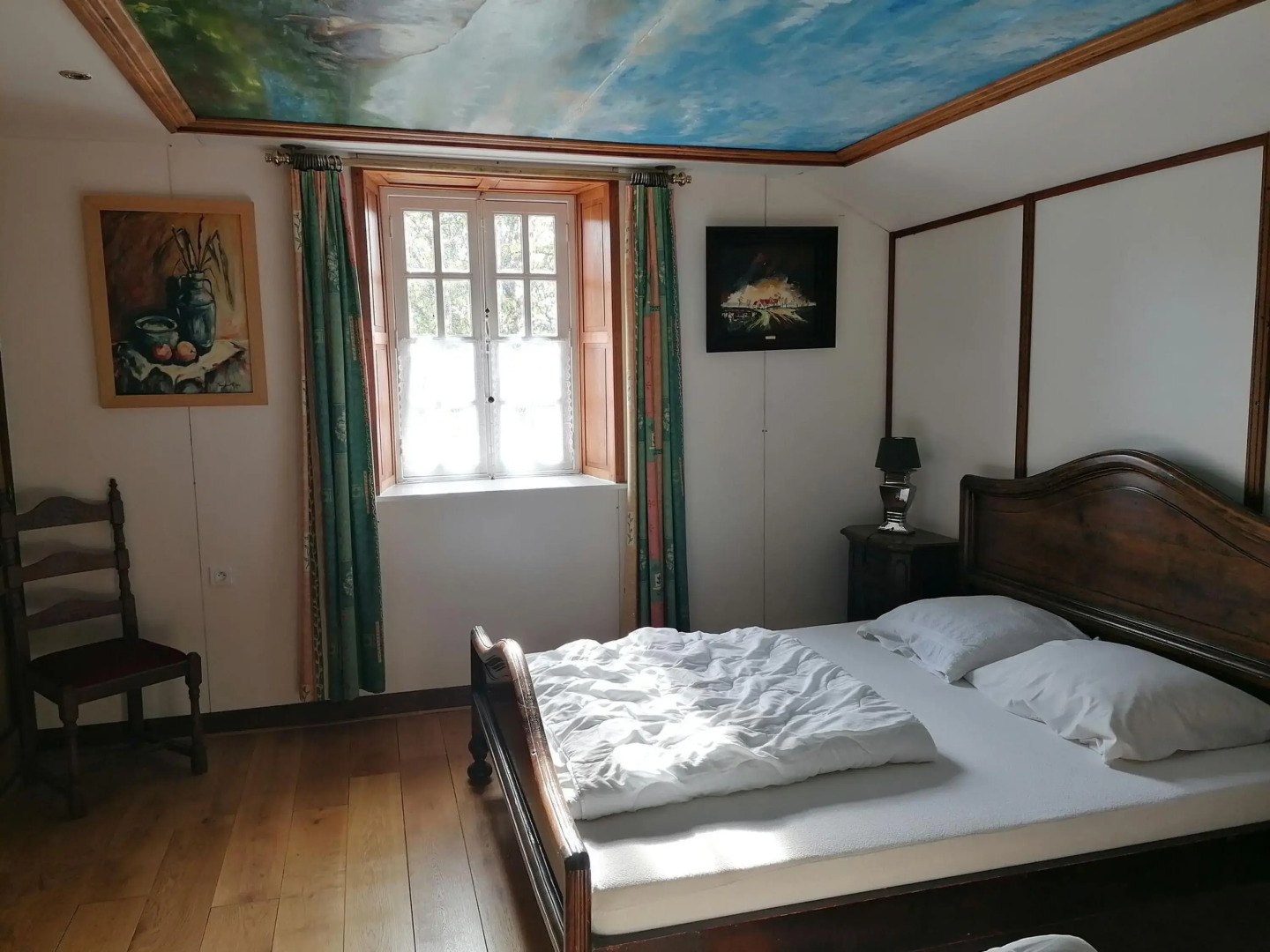 Alluring Holiday Home on Border of Champagne and Burgundy