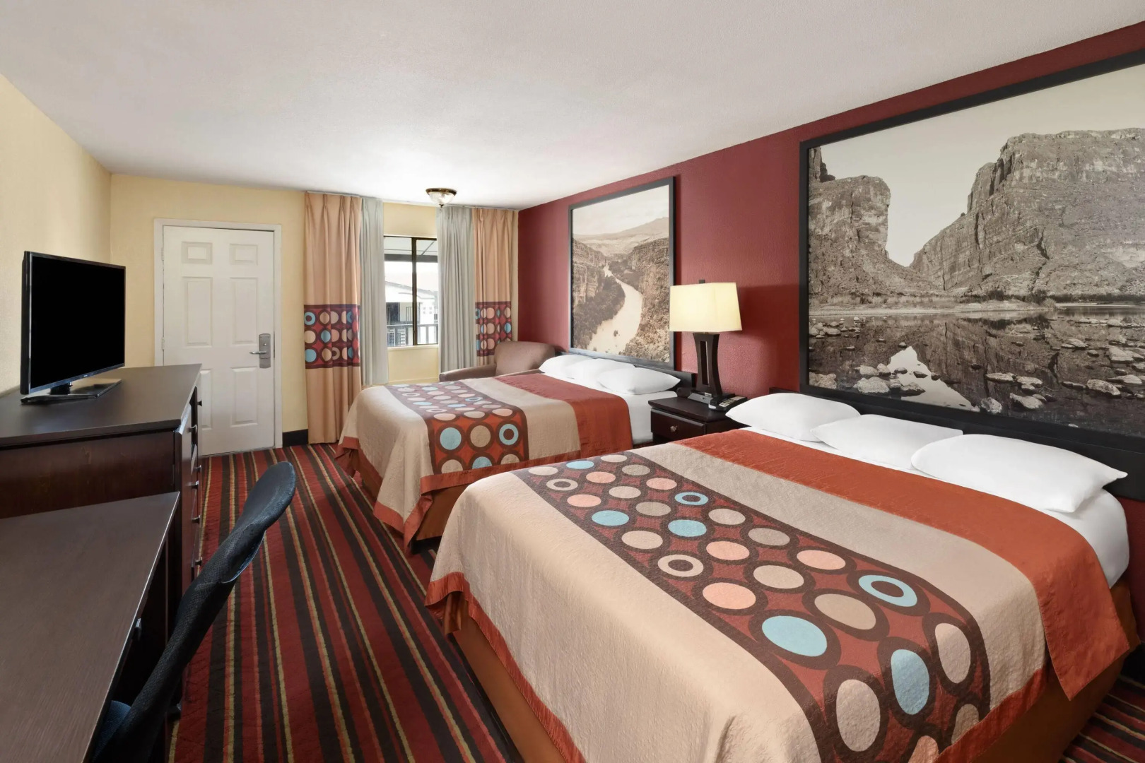 Super 8 by Wyndham Temple S. General Bruce