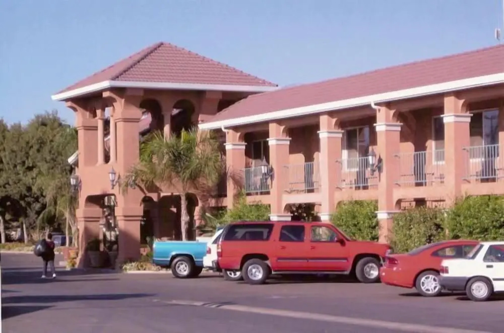 Merced Inn and Suites