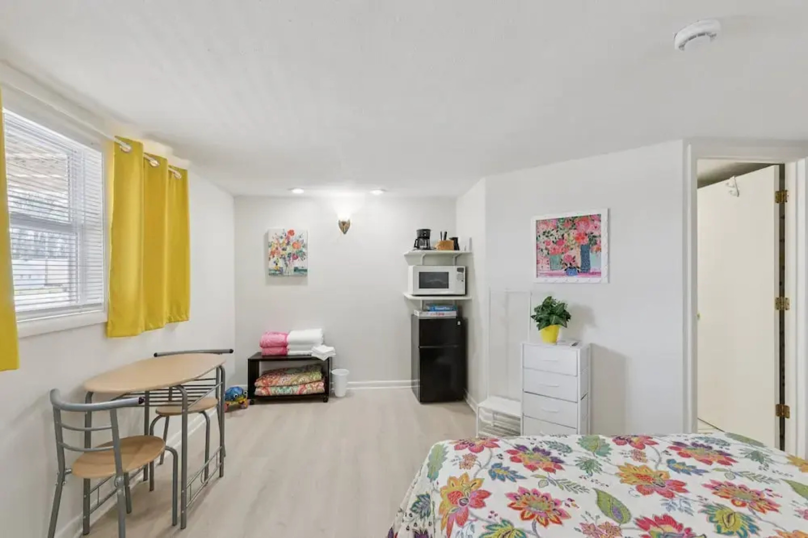 Dave's Last Resort Poolside-charming Cabin 1 1 Bedroom Hotel Room