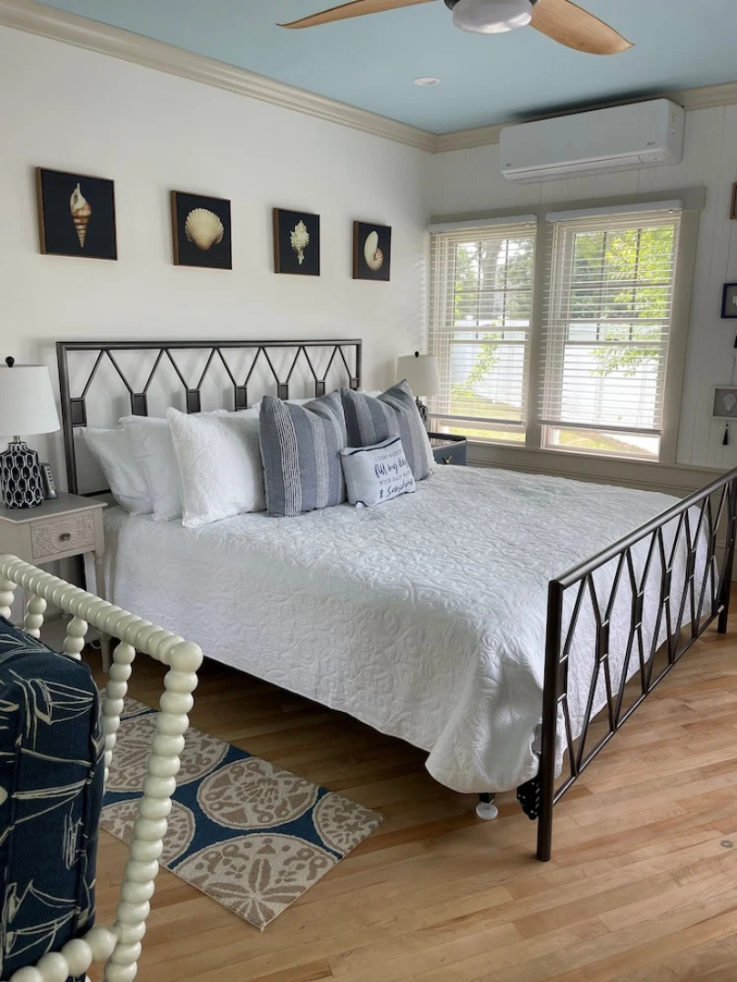 The Tern Inn Bed & Breakfast and Cottages