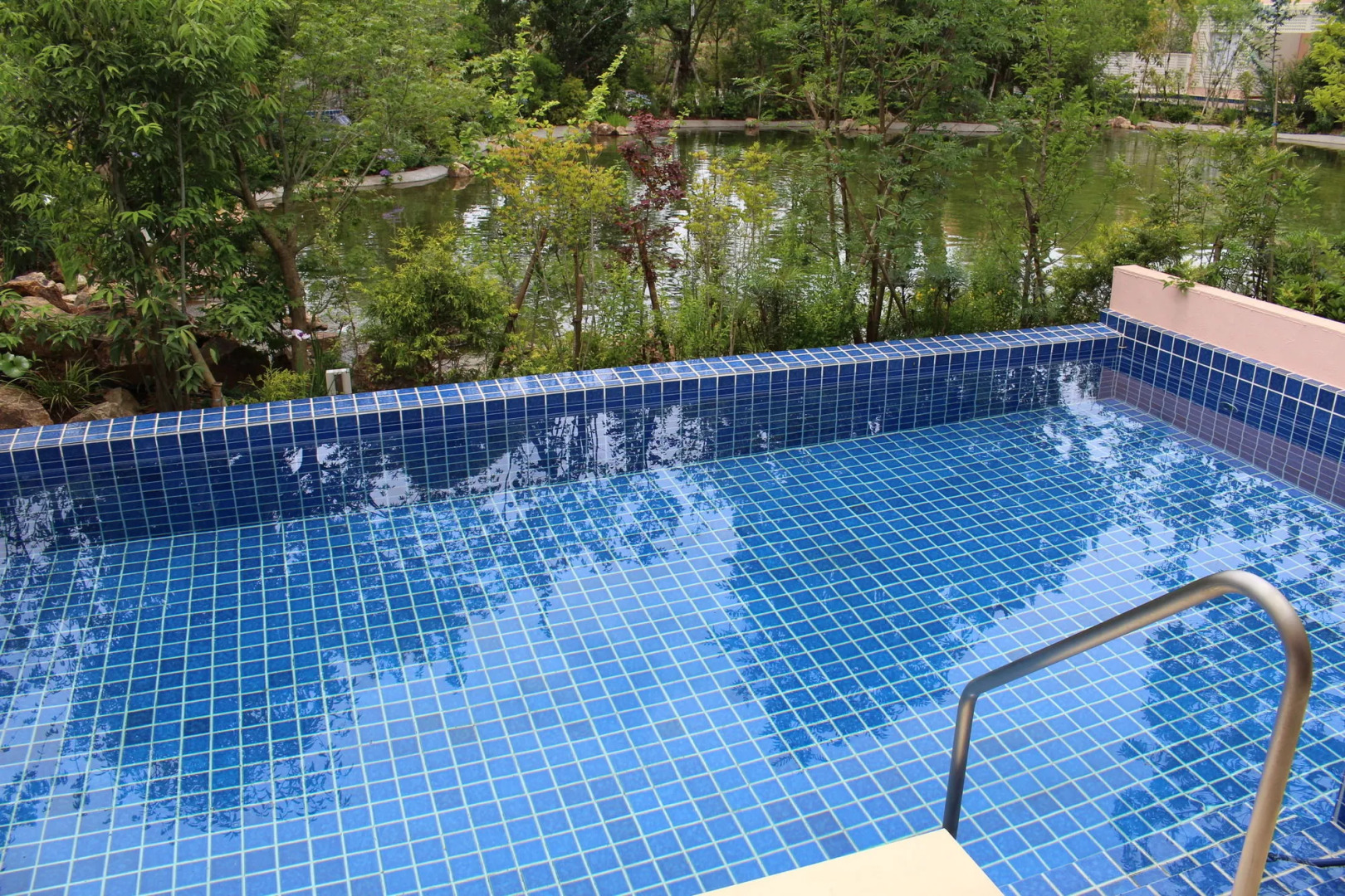 Koyaru-no-sato Doggys Island