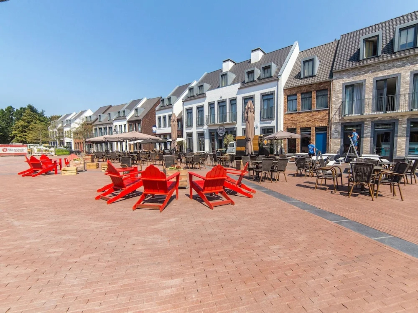 Luxurious Home With Bubble Bath