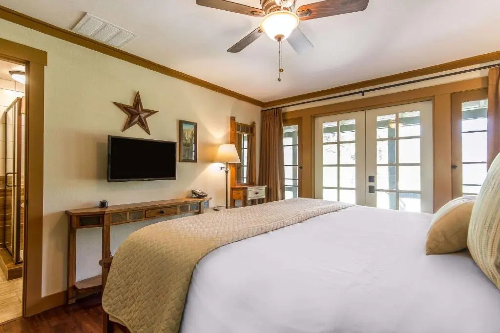 Sierra Sky Ranch, an Ascend Hotel Collection