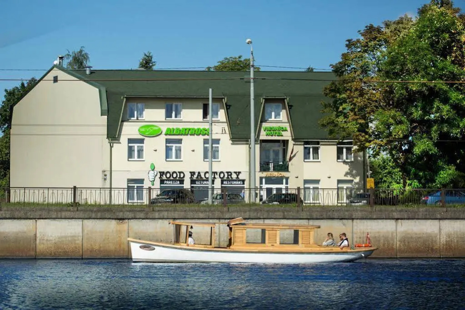 Отель Albatross Рига