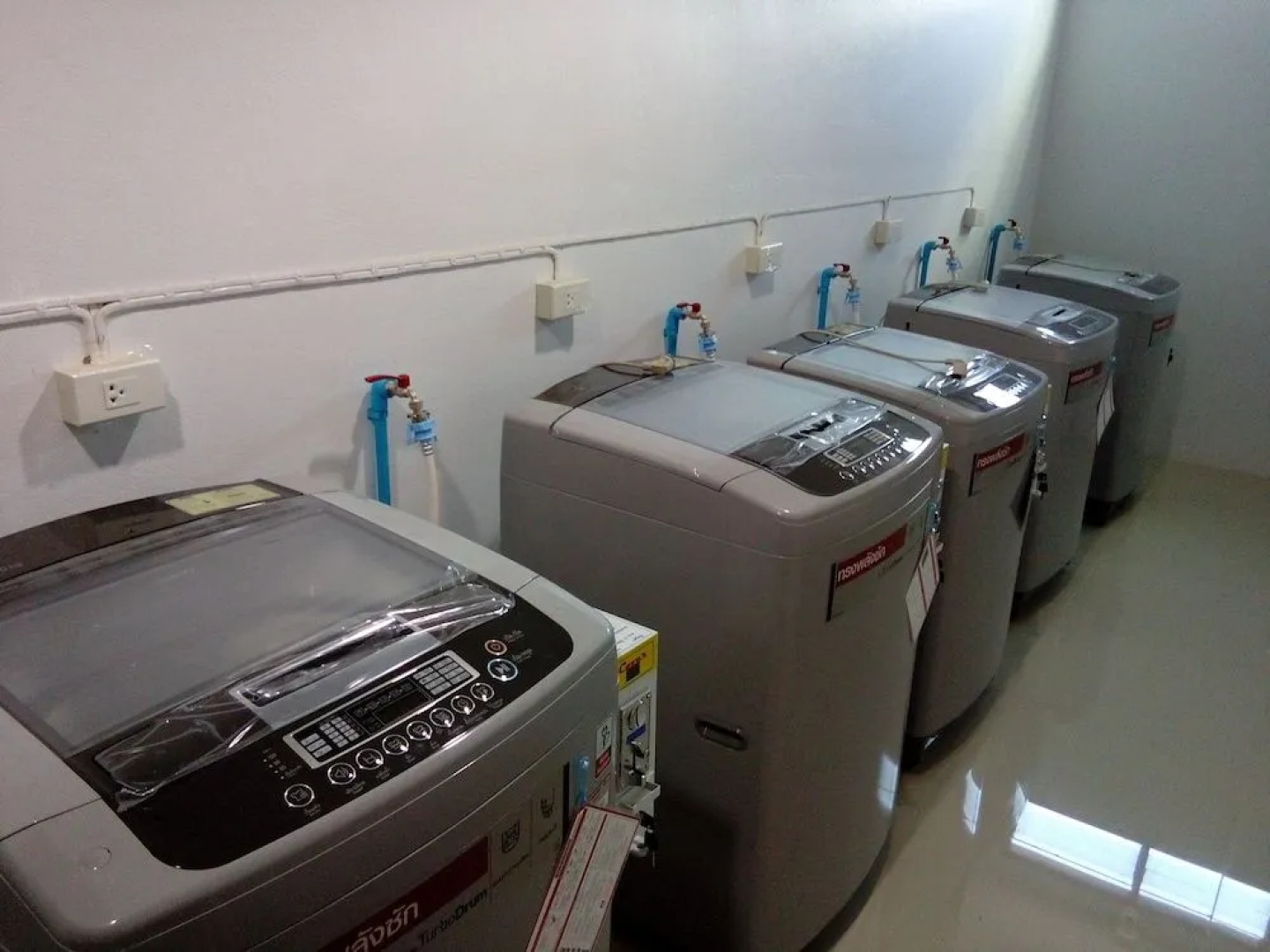 Sutharnlai Apartment