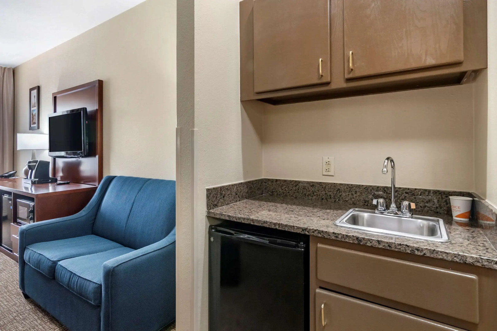 Comfort Inn & Suites Junction City - near Fort Riley