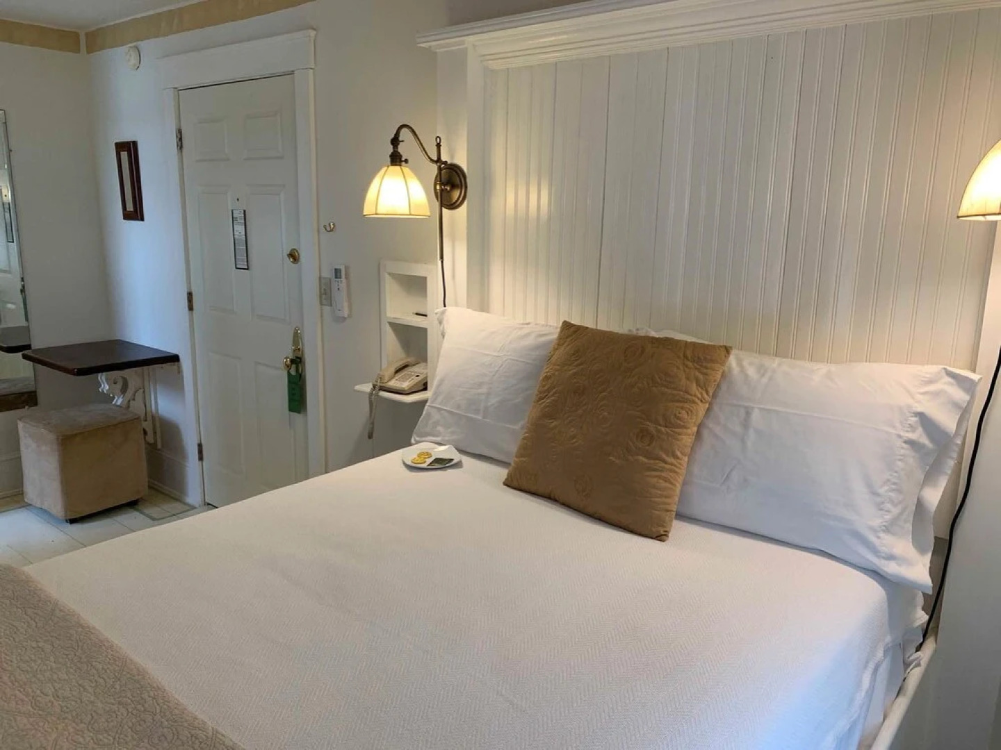 The Charlotte Hotel & Restaurant