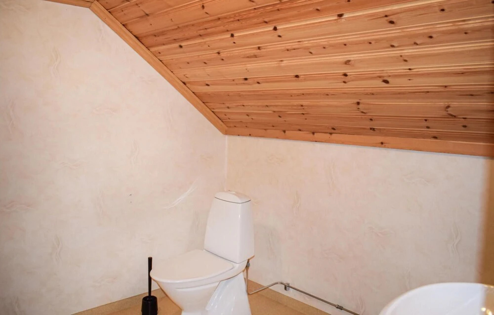 Beautiful Home in Eksjö With 3 Bedrooms, Sauna and Wifi