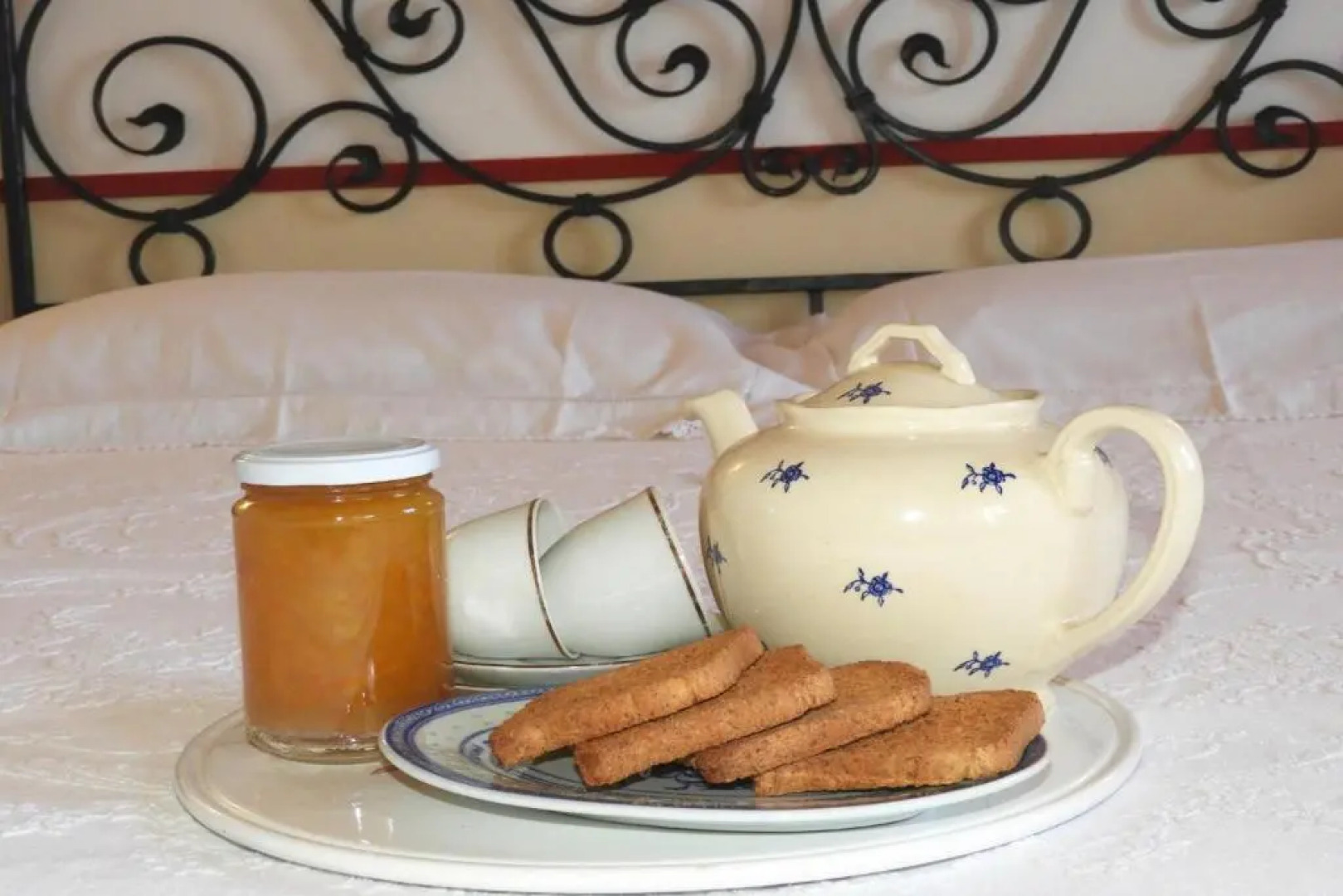 Casa Ortomaggiore With Pool & Sauna