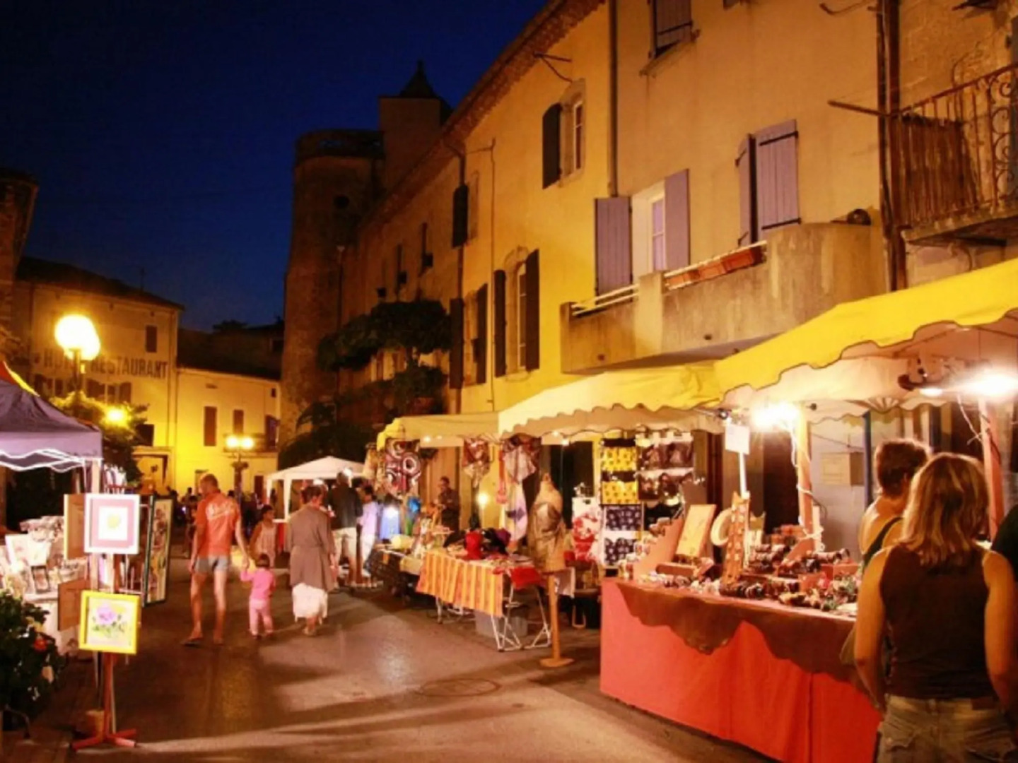 Amazing apartment in Lanas with large garden