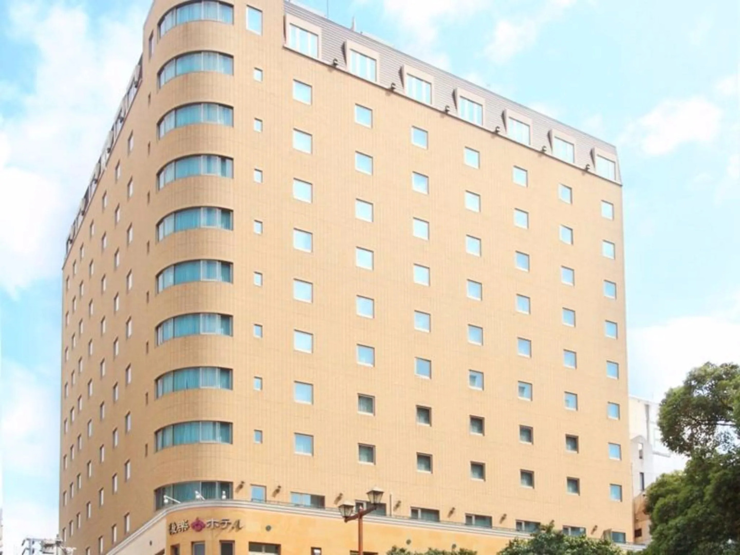 Отель Okayama Koraku 