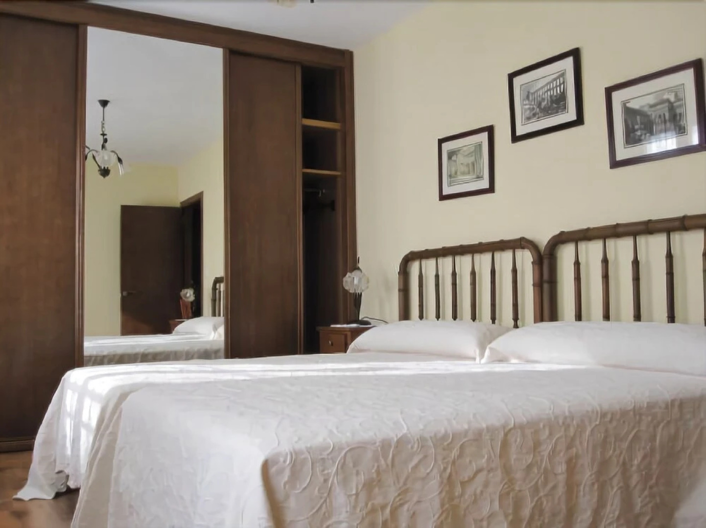 Apartamentos Jes?s for 4 People