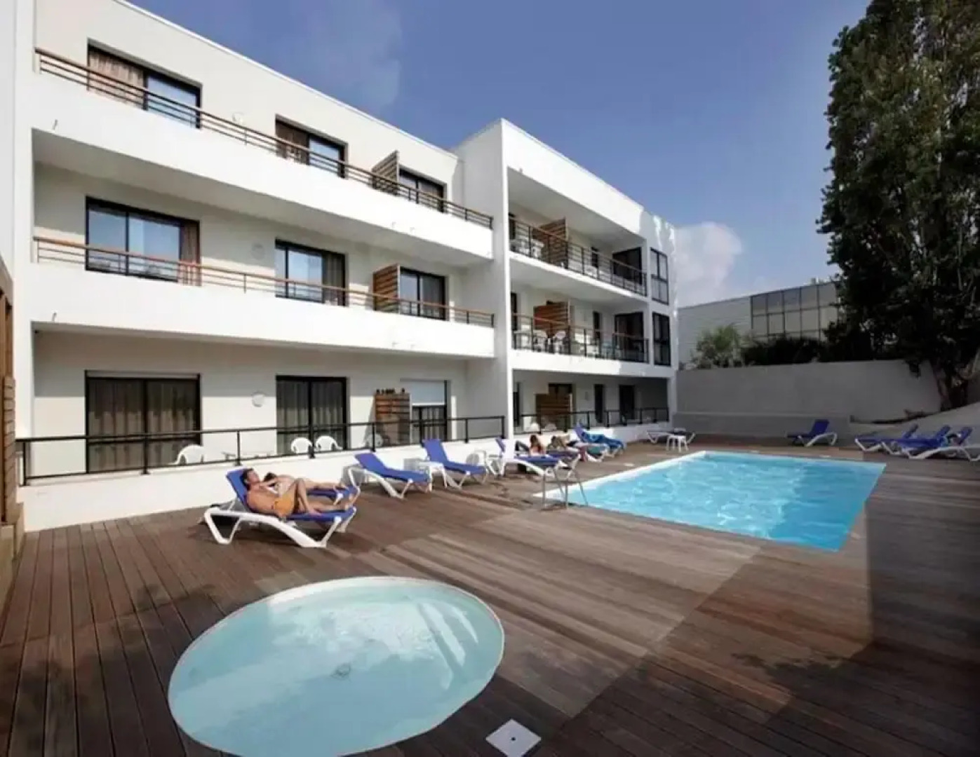 Apartment in La Rochelle Near the Beach