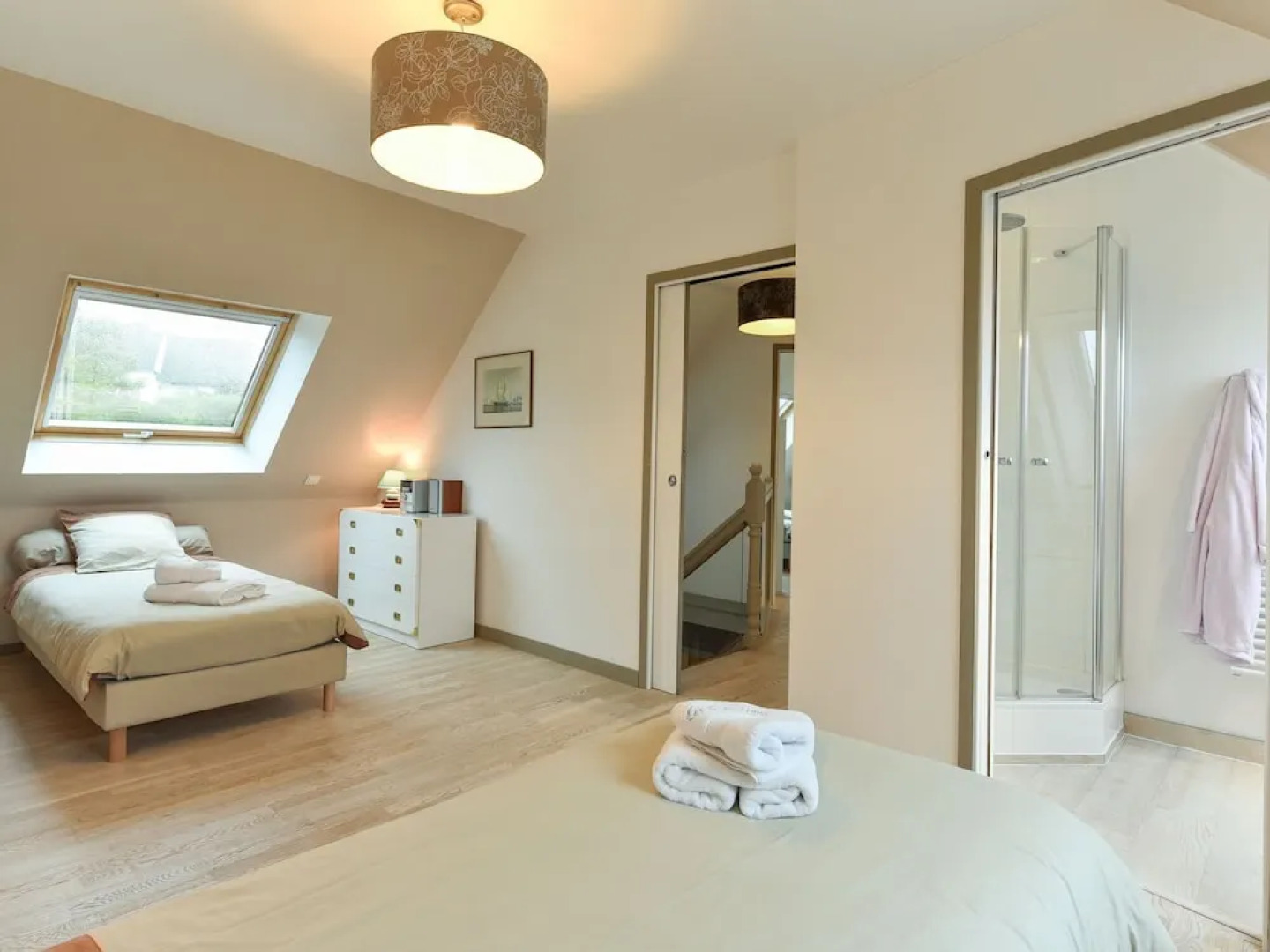 Detached Villa Within Walking Distance of the Beach, With a Swimming Pool and a Sauna