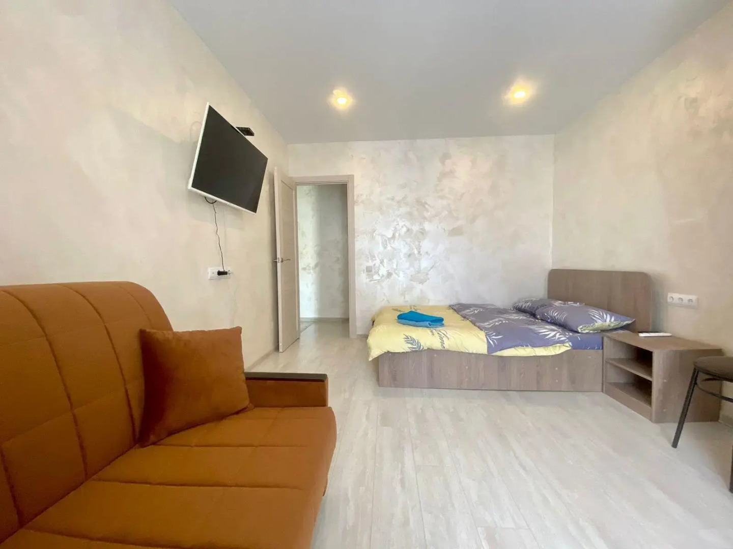 Апартаменты на улице Российская 14