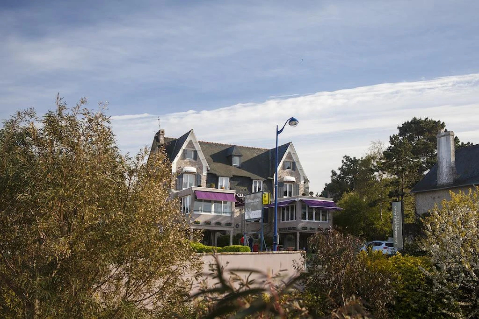 Hotel Logis Beauséjour
