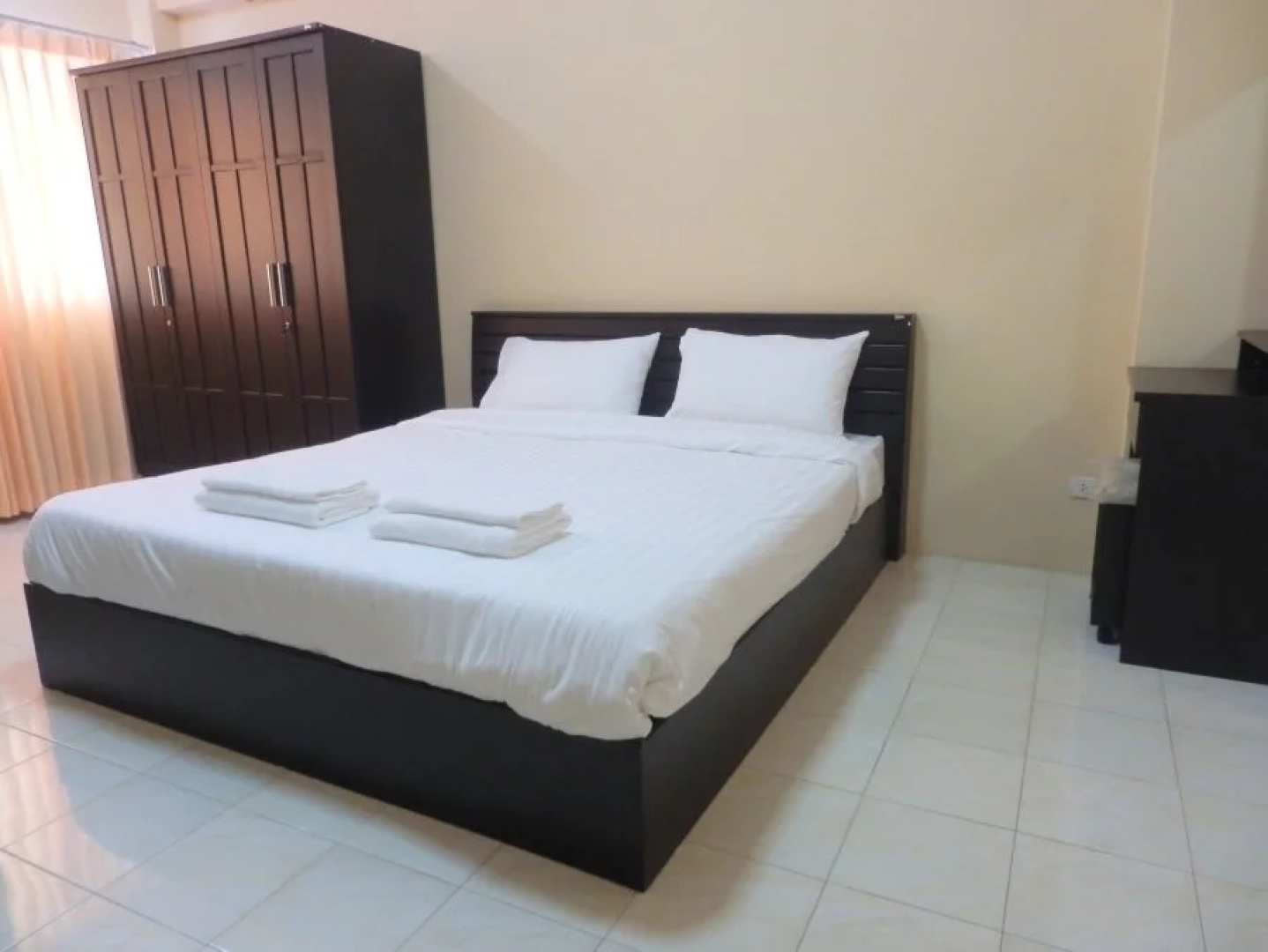 Burapha Bangsaen Garden Apartment