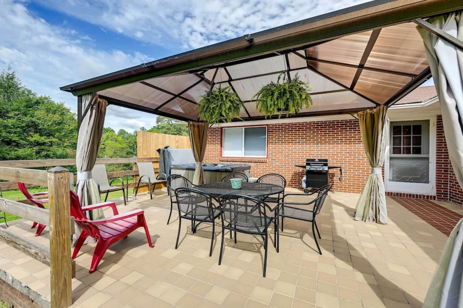 Pet Friendly Home w/ Hot Tub, Patio & Game Room!