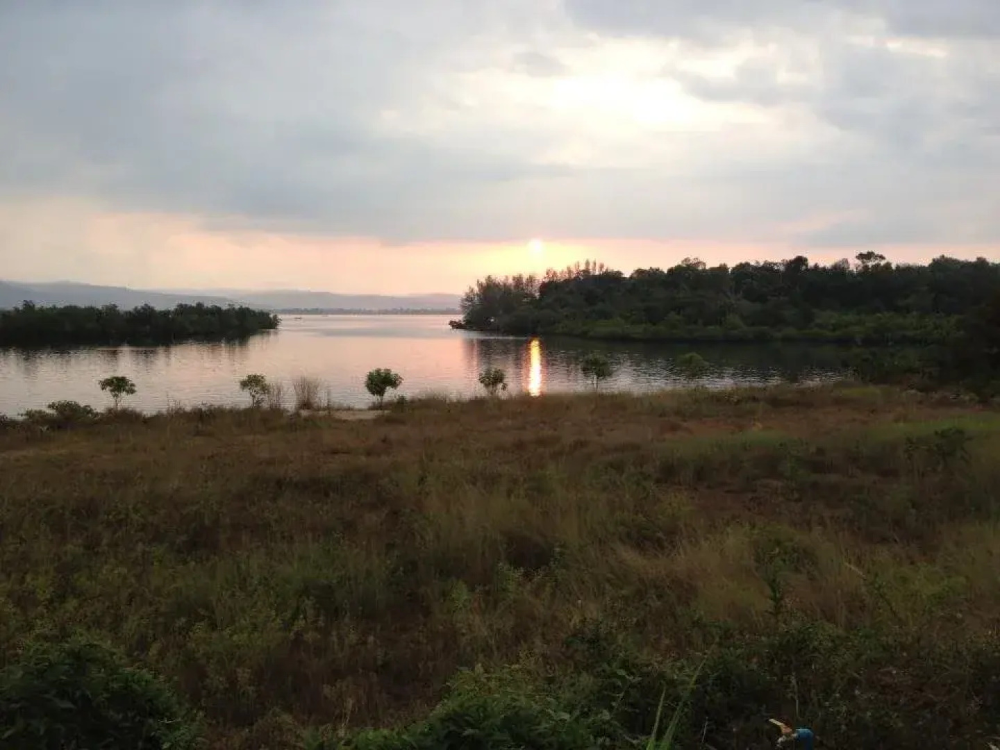 Thmorda Garden Riverside Resort