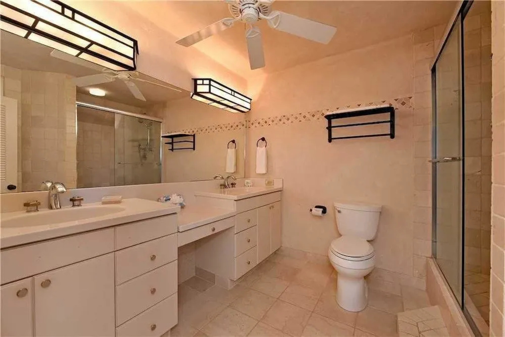 Kaanapali Royal G301 by RedAwning