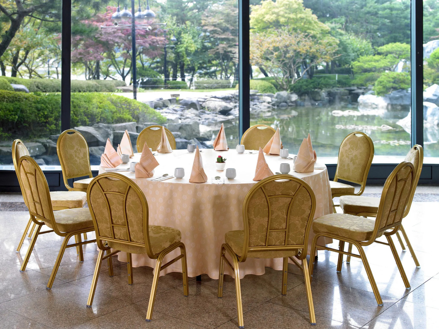 Lahan Select Gyeongju