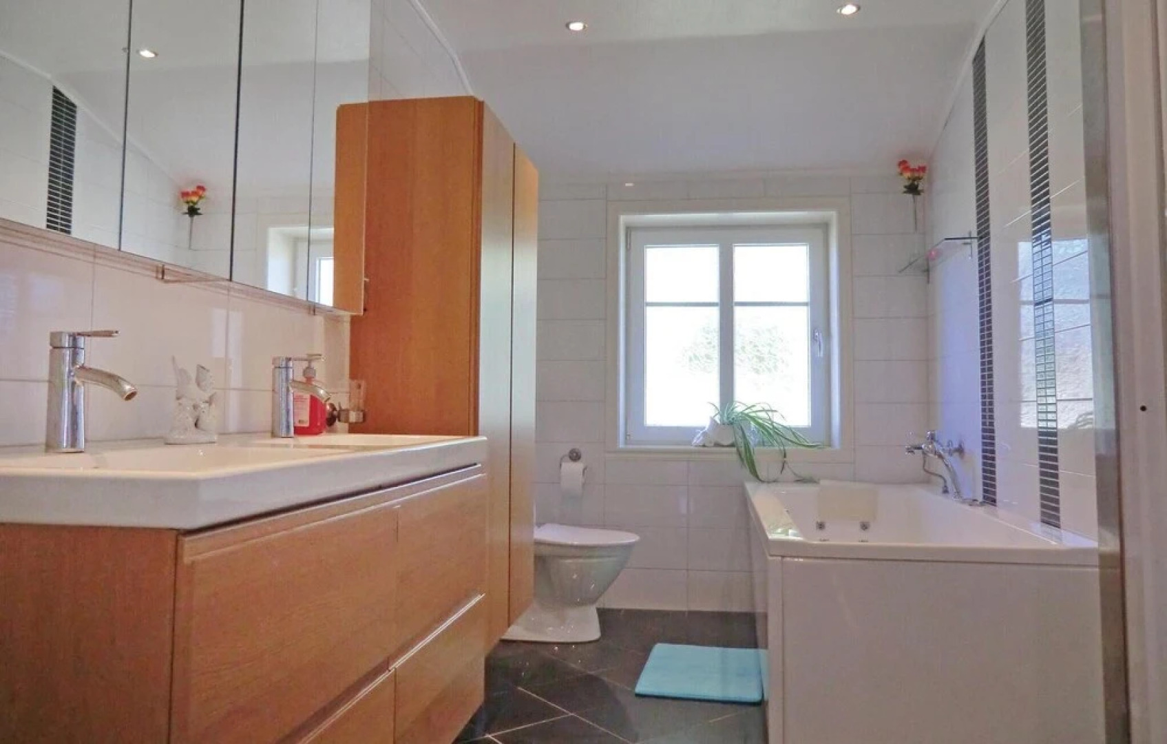 Nice Home in Orrefors With 5 Bedrooms and Wifi