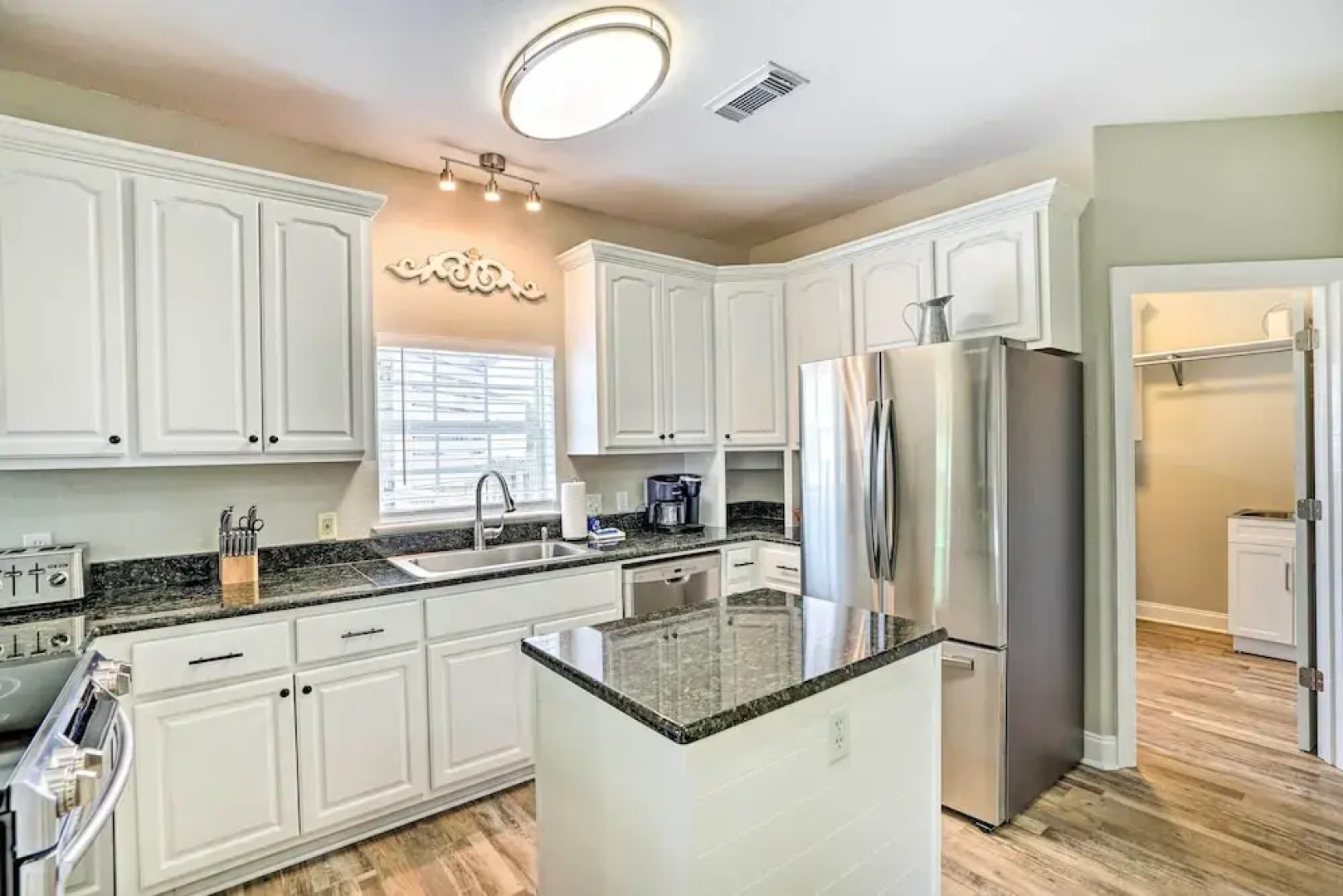 Amazing PCB Villa: Private Pool & Lounge Space