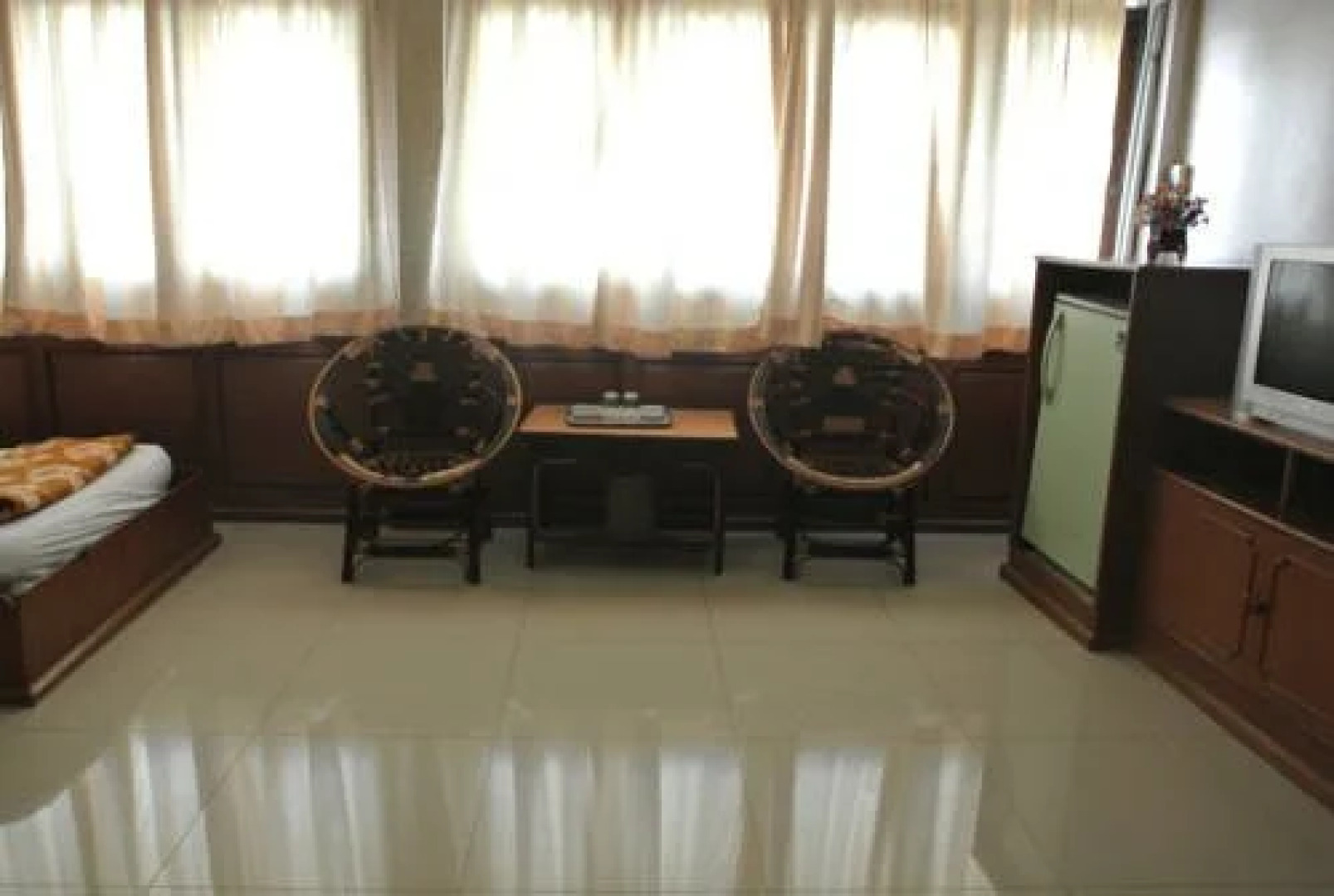 Chaopraya Garden Hotel