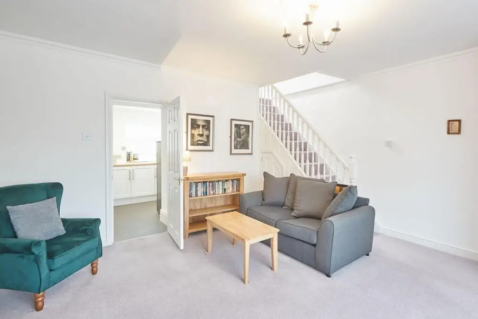 Host Stay The Library