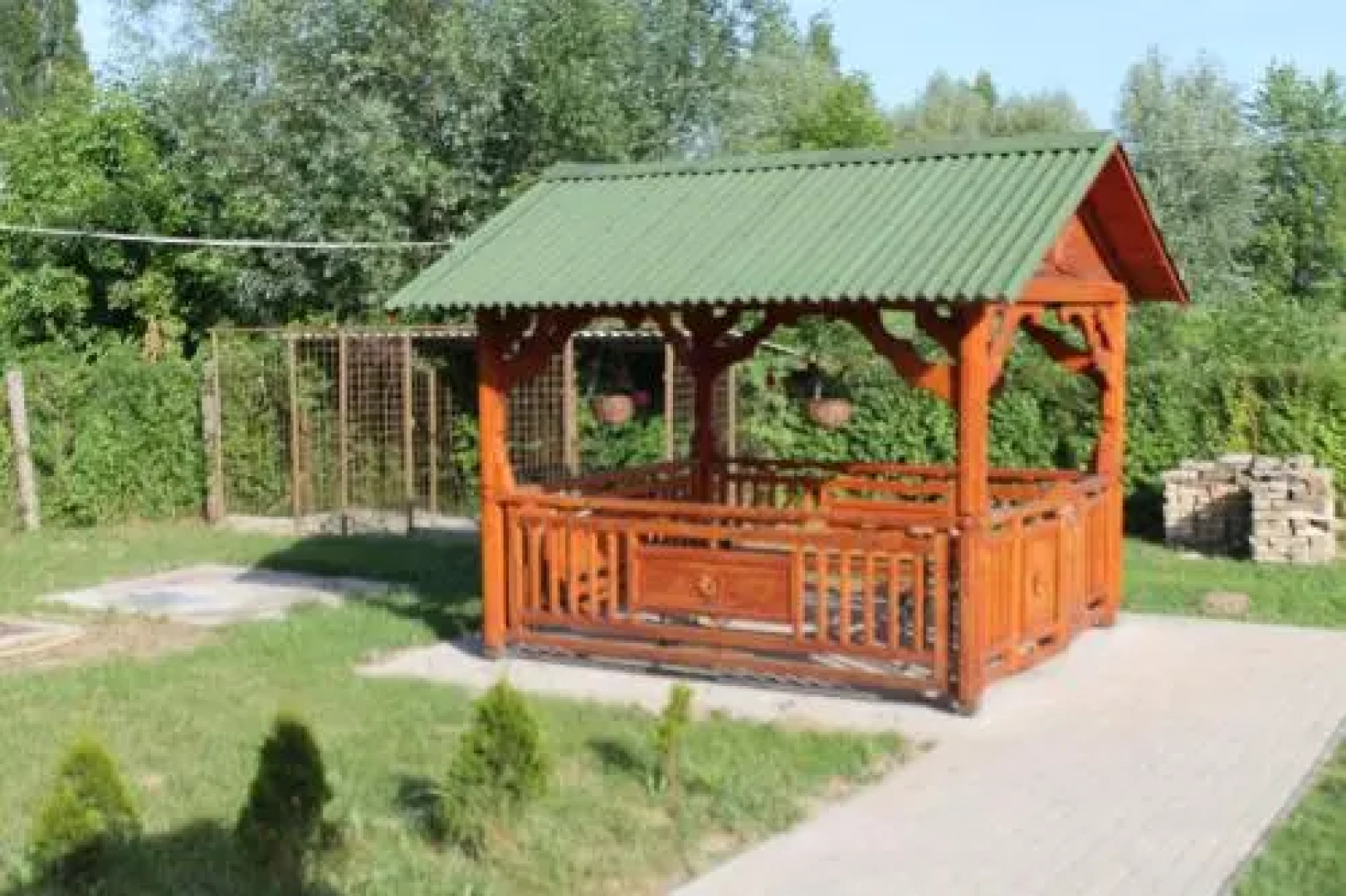 Ponty-Poronty Vendeghaz