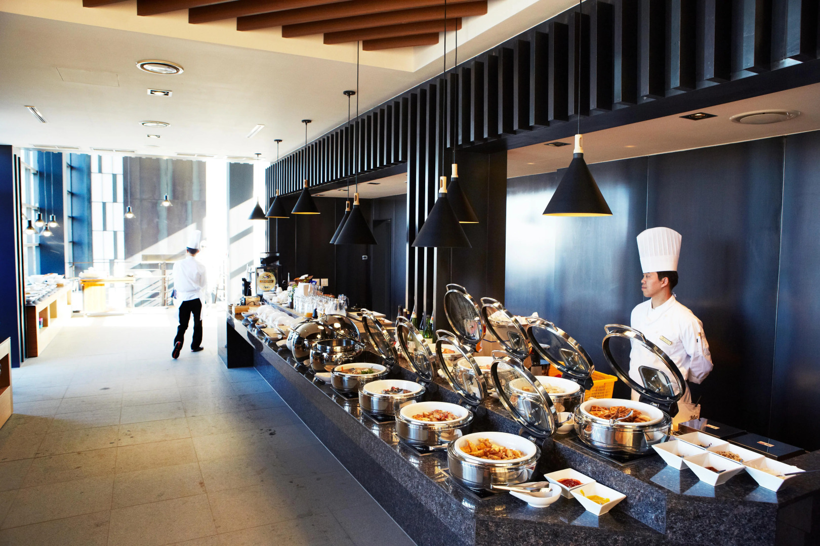 Luston Villa & Hotel