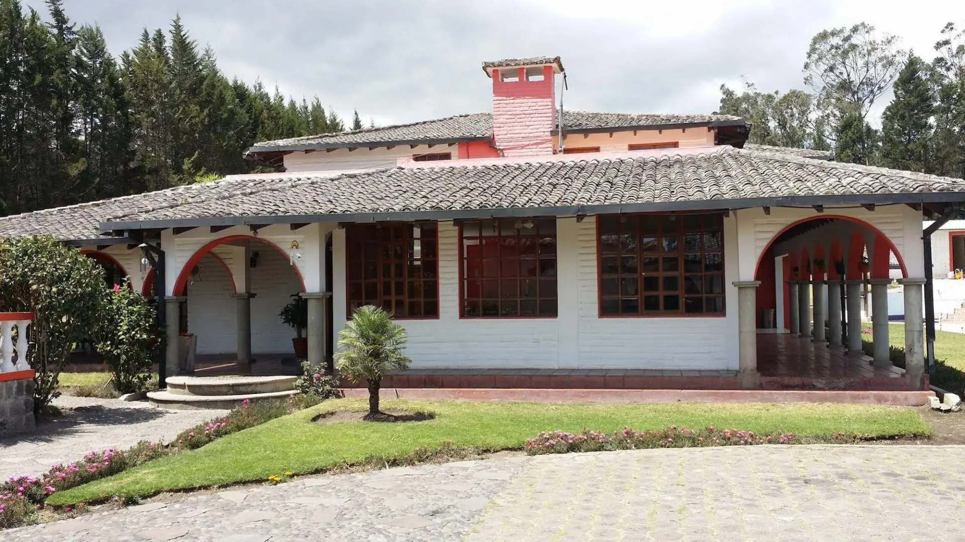 Hosteria San Carlos Tababela