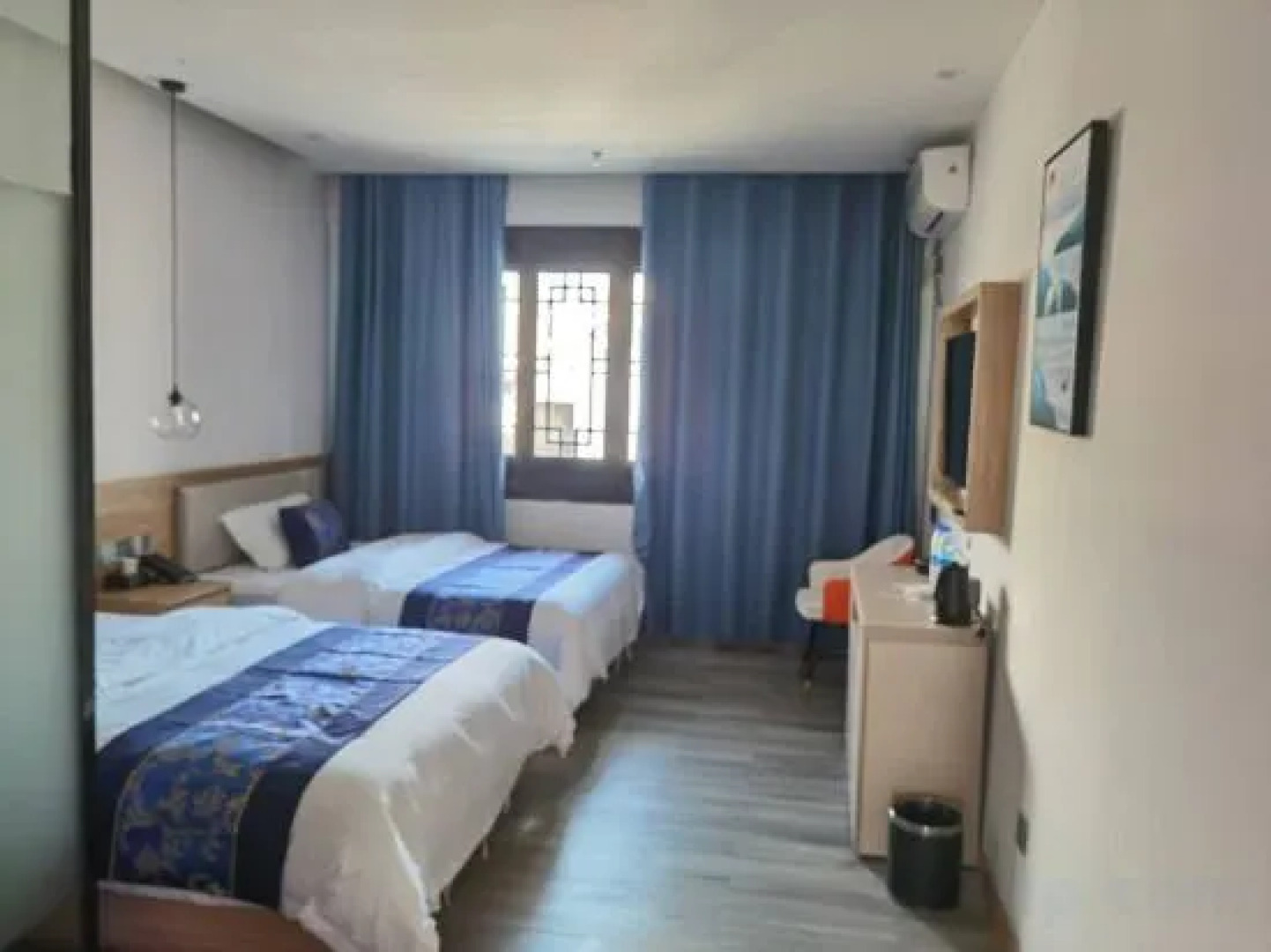 Libo Jingxuan Yaxuan Inn