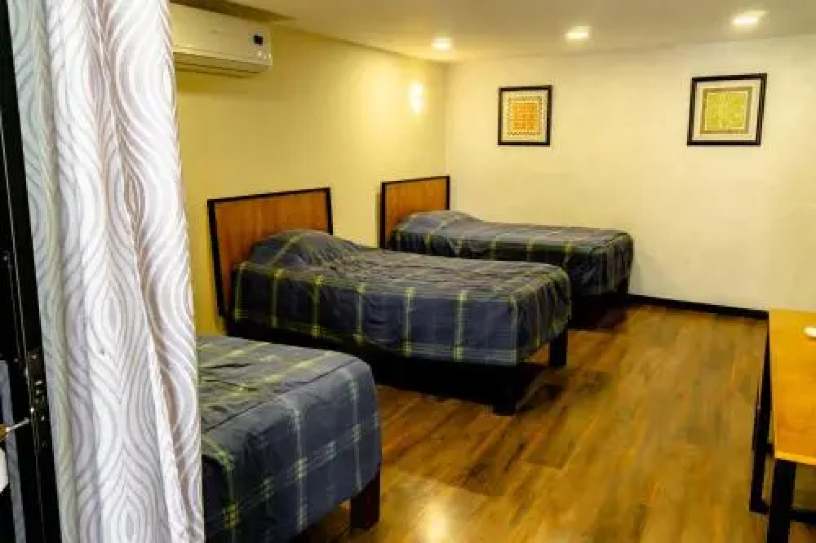 Punta Escondida Surf Camp