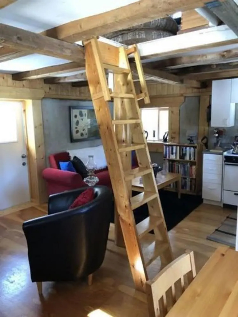 Rustic Luxury off Grid Wilderness Cabin