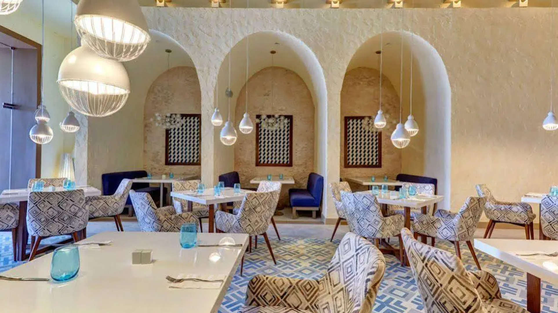 Breezes Grand Resort & Spa